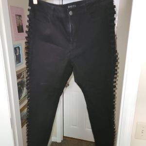 Sexy lattice side cutout black jeggings